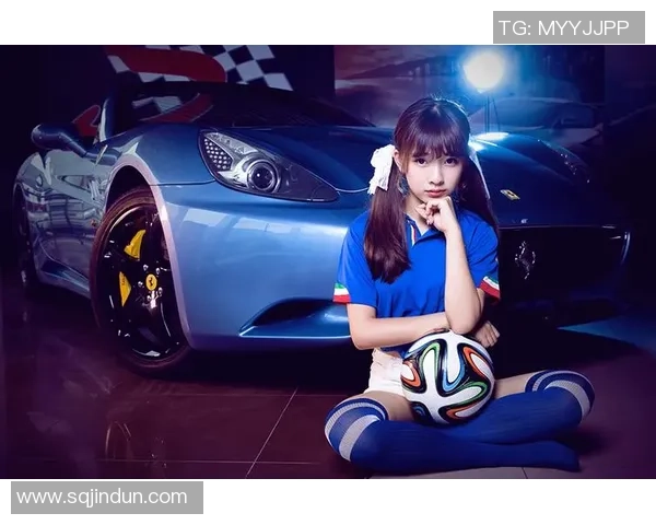 意大利女记者与足球明星的激情碰撞揭示体育与媒体的完美融合